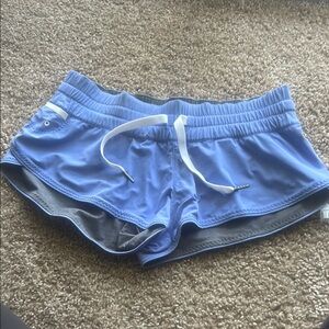 Lululemon reversible shorts